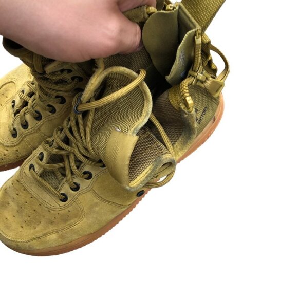 2017 Nike Air Force 1 SF Mid Desert Moss Size 8 - Picture 8 of 11